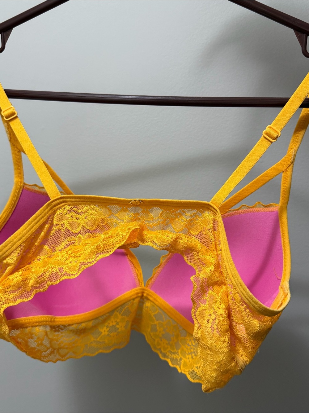 Victorias Secret Pink Bralette Bright Orange Lacy Strappy Lightly Lined large - Picture 4 of 7